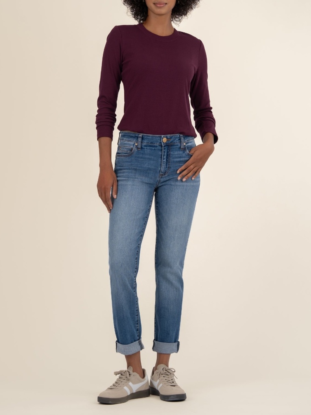 Kut from the Kloth Catherine Mid Rise Boyfriend Size 22 / Security W/Med Base Wa
